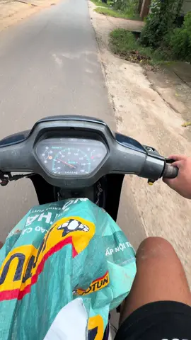 Lương anh ngày được 200k