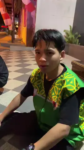 ini Medis sampe kena di serang oleh aparat loh. kejadian di solo gimana ini tanggapannya?  #demo #aparat #medis #medical 