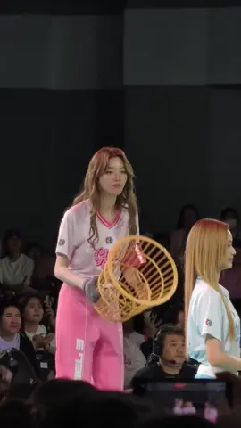 Cuộc chiến giữa chính thất và bé 3 vẫn ko có hồi kết🤡🤡 #OrmKornnaphat #Orm #Prigkhing #ch3thailand #CH3GirlsCup2025 