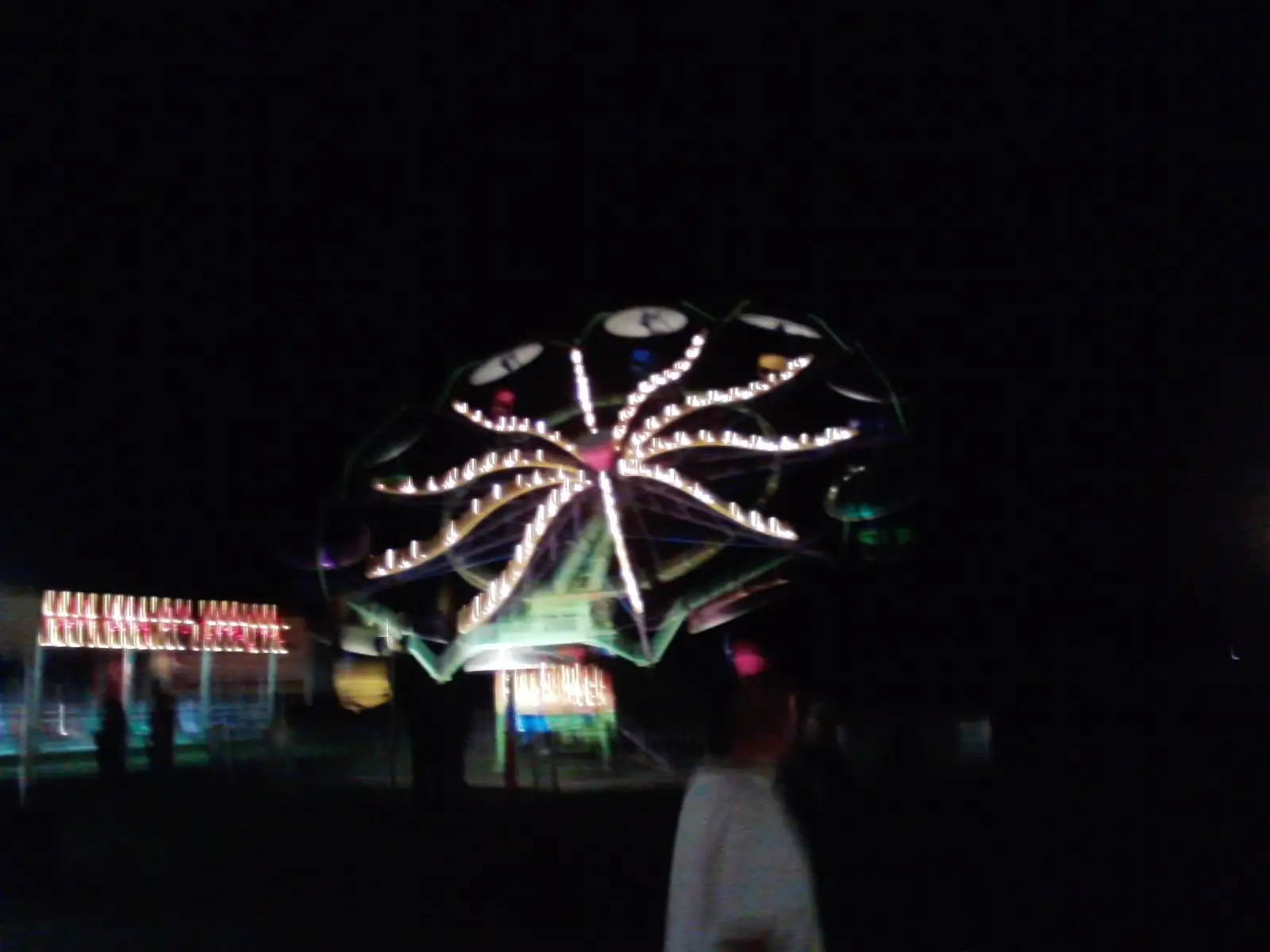 Some more photos of my favorite traveling carnival- Elliott’s Amusement’s LLC. Some of these photos was taken in 2011- it’s been awhile. 