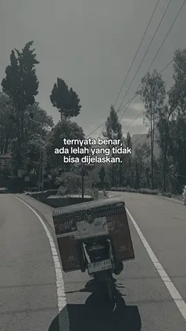 Lelah dengan semua ini -_-