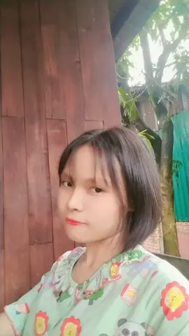 #ကြူးပြီးဟေ့😜😖 #မြင်ပါများပီးချစ်ကျွမ်းဝင်အောင်လို့ #fypရောက်စမ်း🥴 #ချစ်ပေးကြအုန်းနော်😍😘😘 #ချစ်စရာလေး 