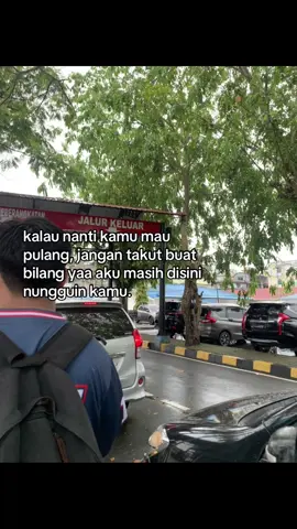 akh kangen kamu , aku masih dan selalu sayang sama kamu, kalau kamu mau pulang , bilang aku yaa, akuu masih nungguin kamu, akuu sayangg kamu. #sad #sayang #kamu #sadvibes #cintasejati #mantan #mantanterindah #loveyou #kamuharustau #abadiselamanya #putus #abadi #cinta #katakata #takdir #taqdir #kitheart #missyou #kenangan #miss #kangen 