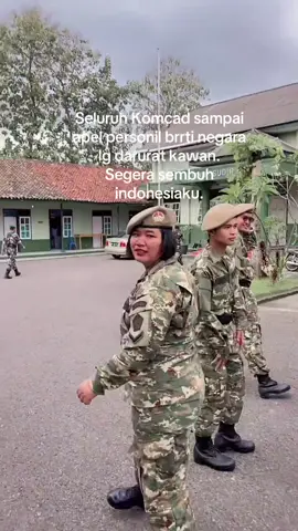 Relawan komcad siaga