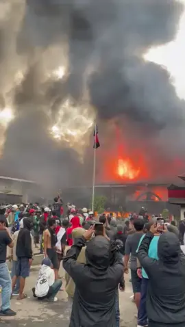 #revolusi #💥💥💥💥💥💥💢💯💣 #demo #dprdpekalongan #infopekalongan 