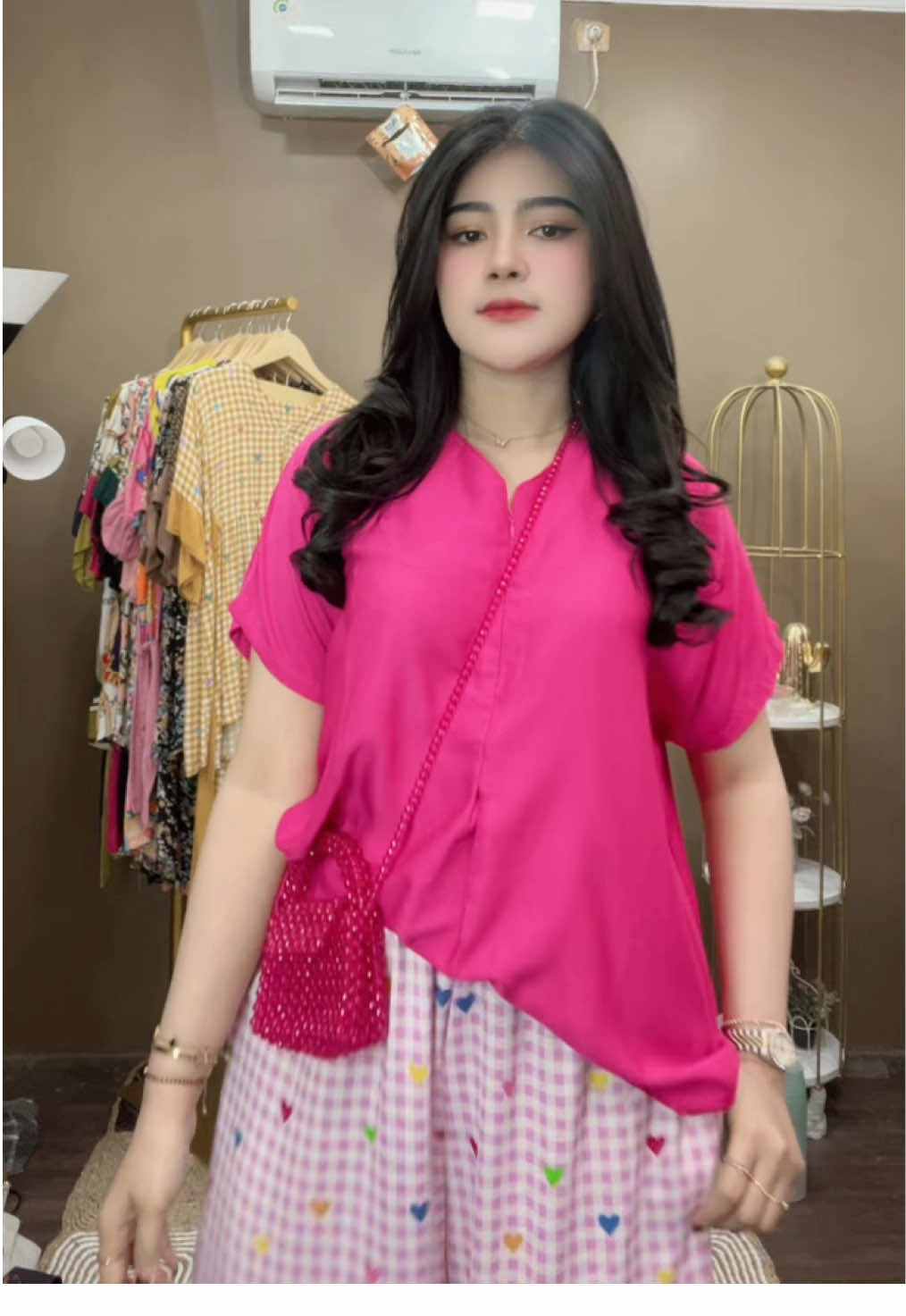 Otw nongki with Ruby oneset fuschia 💞 #KireiStyle #OnsetCantik #OnsetCasualStyle #OneSetWanitaKekinian #OneSetKekinianTerbaru2025                   