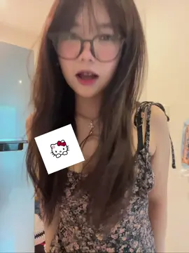 มอมน้าา