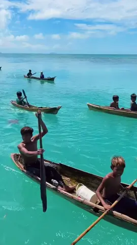 The life of the Bajau people - people who live at sea all year round #usa #fyp #foryou #knowledge #bajau 