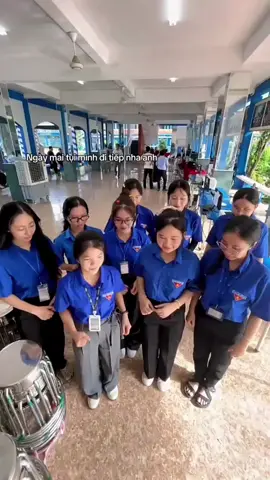 Đội hình tuyển sinh TDMU. Chào đón tân sinh viên D25 ✨✨✨ #TDMU #Tiepsucdentruong2025  #viral #fyp #xuhuong 