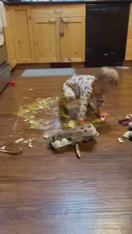 An interesting moment of failure for a child #funny #foryou #moment #baby 