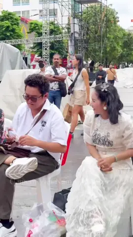 Các nghệ sĩ nỗi tiếng tại phố đi hộ Nguyễn Huệ tối nay #CameraVietNam #Showbiz #CaSi #NgheSi #HatVongCo ---------------    Camera Việt Nam chuyên quay sự kiện âm nhạc những hình ảnh tốt đẹp của các ca sĩ nghệ sĩ nỗi tiếng trong làng giải trí Showbiz ---------------   Chương trình ca nhạc vô cùng hấp dẫn của các ca sĩ nghệ sĩ nỗi tiếng trong và ngoài nước và cuộc sống đầy ý nghĩa xung quanh ta