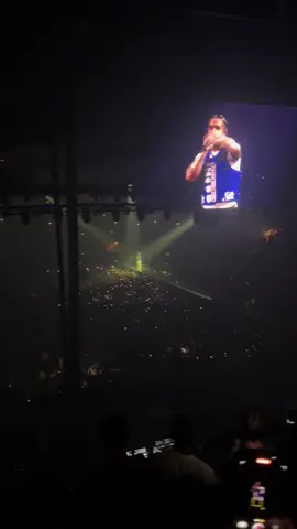 From drizzy to anyone that needed to hear it #fyp #fypシ゚viral #drake #milanshow #videoviral 