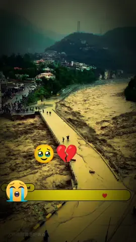 Peer Faqeera di Gala kariay. Ada na Faraz Namaza kariay.