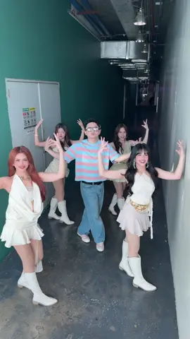 We'll forever be ODDicted to @Jeremy Glinoga dancing to #ALASDOSE! 🕰️ #CALISTA #CalistaFOUR #PPOP