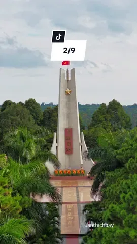 Cha ông ta ngày xưa ngã xuống để cho đời ta ngày nay đổi lấy hoà bình.Xin tri ân các anh hùng liệt sĩ . #hoabinh #quockhanh #mung2thang9 #tuanthichbay 