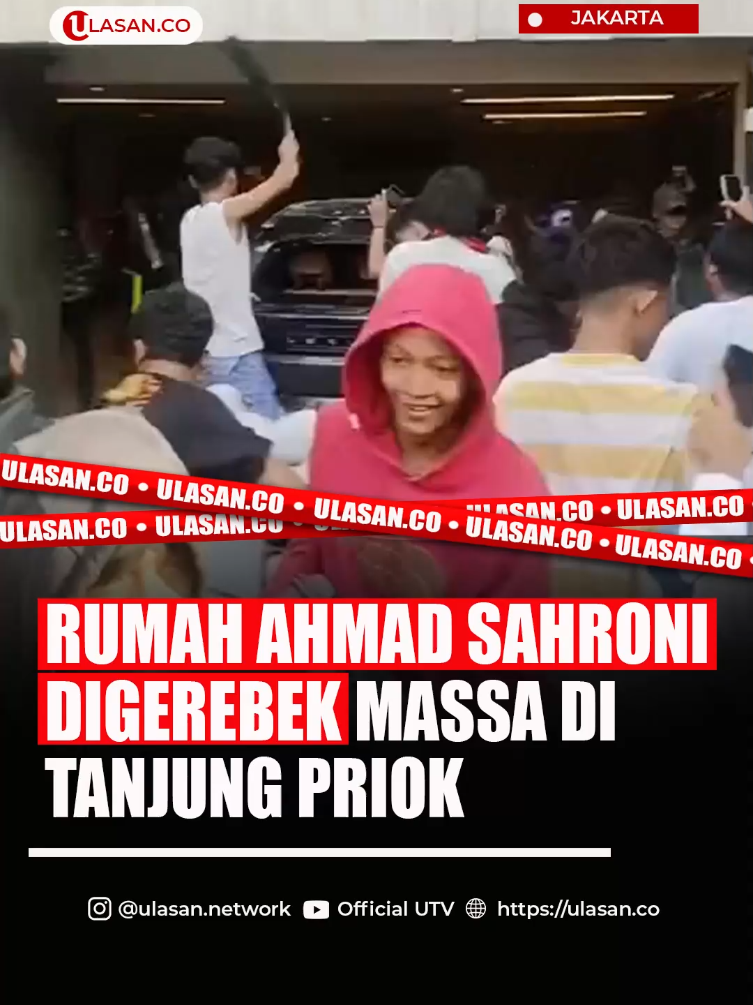 Suasana tegang pecah di Tanjung Priok, Jakarta Utara, Sabtu sore 30 Agustus 2025. Rumah milik anggota Komisi III DPR RI sekaligus politikus Partai NasDem, Ahmad Sahroni, digeruduk massa sekitar pukul 15.00 WIB. Ratusan orang yang datang dengan sepeda motor langsung memenuhi gang sempit menuju kediamannya dan menggelar aksi protes di depan rumah tersebut. Seperti dilaporkan akun Instagram @jakut.info, massa tampak berbondong-bondong memasuki Jalan Swasembada Timur XXII, Kelurahan Kebon Bawang. Mereka kemudian berhenti tepat di depan rumah Ahmad Sahroni dan menyuarakan protes keras. Sumber : viva.co.id #rumahahmadsahroni #tanjungpriok #jakarta #beritaterupdate #beritaterkini
