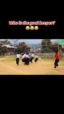 Who is the goal keeper? #foryou  #goviral  #viral  #footballtiktok  #fyp 