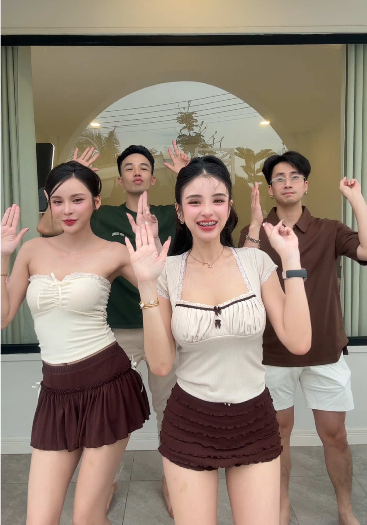 ถ้าฉันรักแล้วเธออย่าเลว #มี๊หนม #พี่บุ๊ค #ภูภู #อุ้มธิยา 