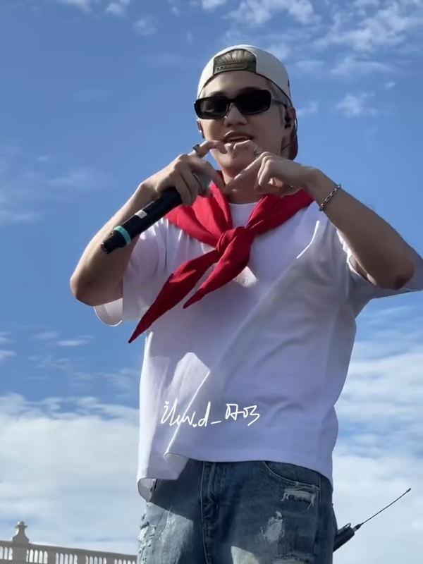 cái khăn quàng đỏ đẹp nh (cre: trên vd) #captainboy #autumnfest #xh 