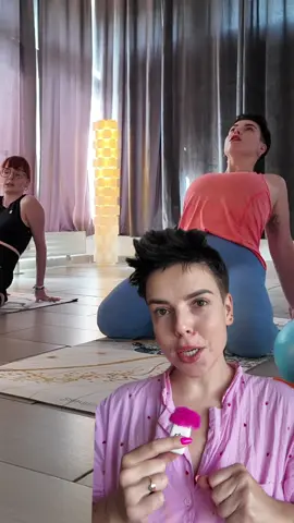Sexy ćwiczenia NIE tylko na dupkę😁😍🔥 jak dla mnie BOSKO🥰🔥 #psychology #polecajka #edukacja #fizjotrening #yonihealth 