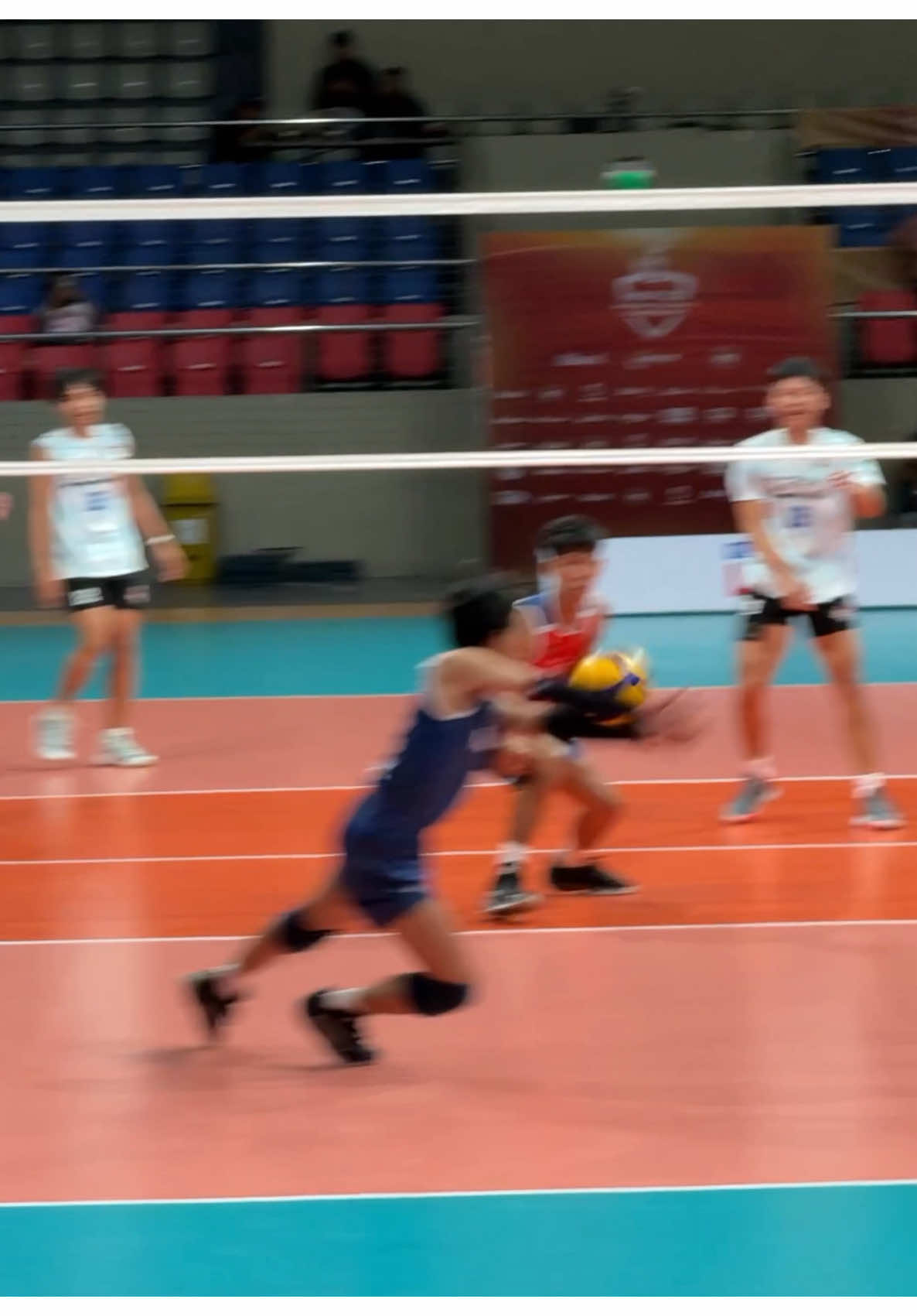 Calamba with the 🦋 dig  #fyp #xybca #mensvolleyball #pnvfu21 #creatorsearchinsights 