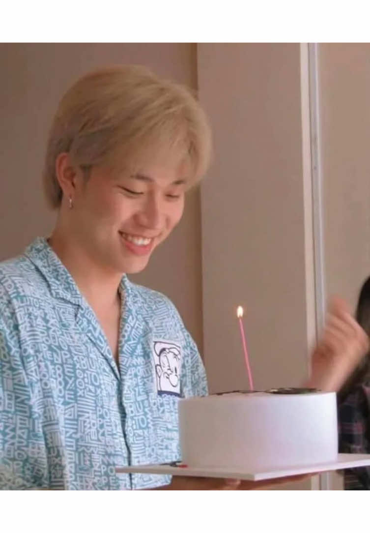 Happy Brithday Trần Đăng Dương 31/8/2000-31/8/2025🫶🏻 HPBD Bống iu, chúc anh luôn vui vẻ, mạnh khoe, bình an. Mong rằng tuối mới sẽ mong đến cho anh nhều cơ hội mái hơn, nhiều thành công hơn trên con đường anh chọn Cảm ơn anh vì đã không ngưng nố lực Luôn vừng bước và giữ vừng đam mê anh nhé  Chúc a sinh nhật thật vui vẻ bên những người mình yêu thươngggg💙💛🎼 Yêu nhờ,ôm nhau nhờ,đi tiếp nhờ, đi xa nhờ và cảm ơn nhá 🫶🏻 #xuhuong #duongdomic#dopamine 