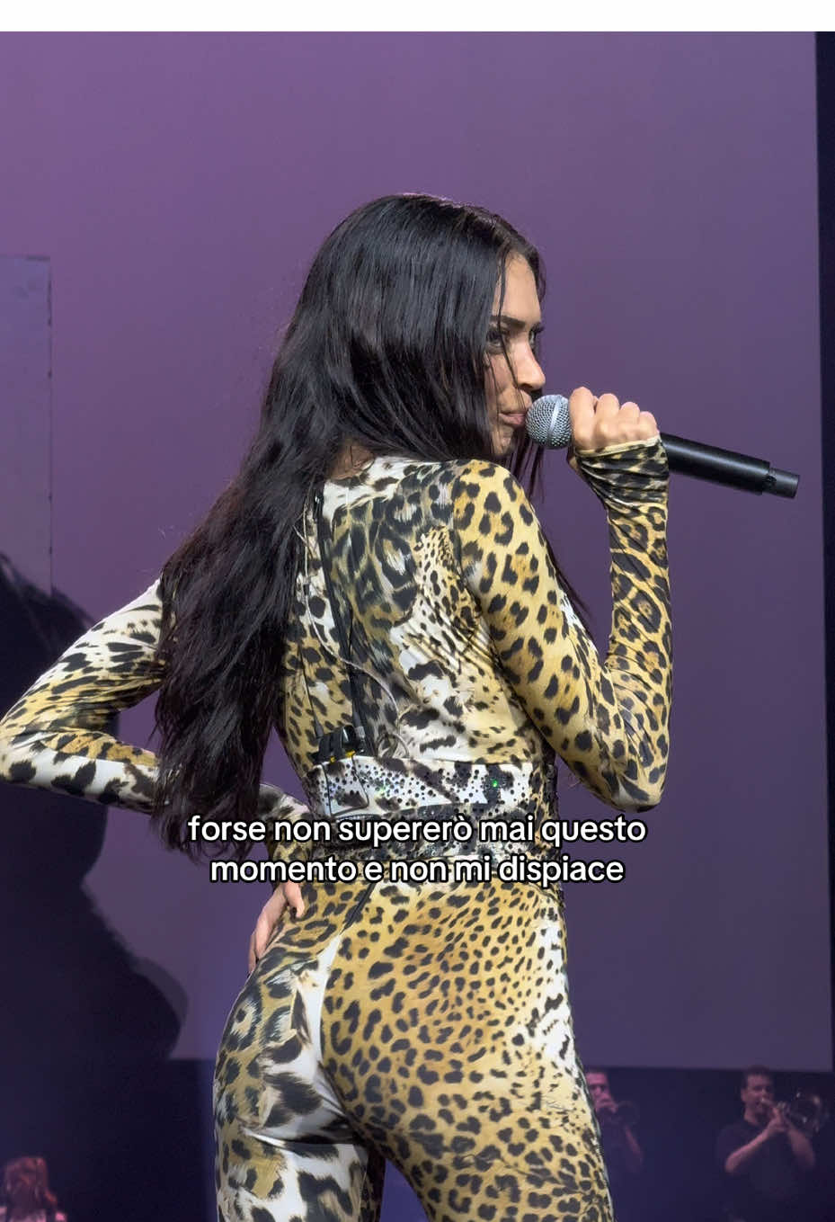 @ELODIE san siro insuperabile ma ci rivediamo ai palazzetti🥹 #elodie #okrespira #concerto #stadio #sansiro 