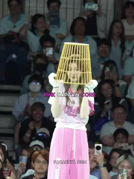 Ga bisa berenti ketawa liat kelakuan ini bocaah😭😭🤣 #ormkornnaphat #ออมกรณ์นภัส #LINGORM #CH3GirlsCup2025 #tiktok @ออมออมเอง:^D 