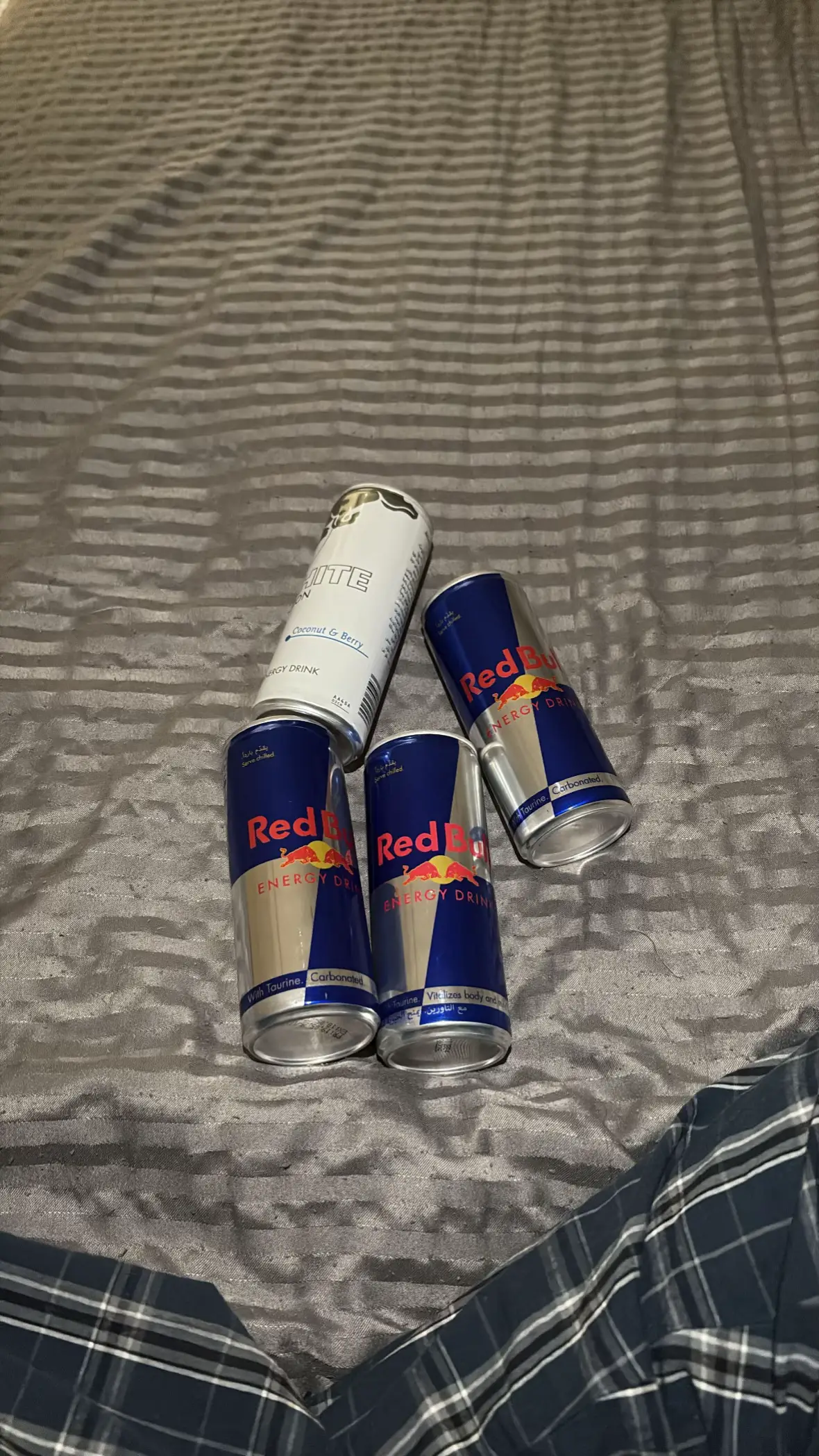 #Saudi_Arabia #Slums #RedBull #Dew #fyyyyyyyyyyp 