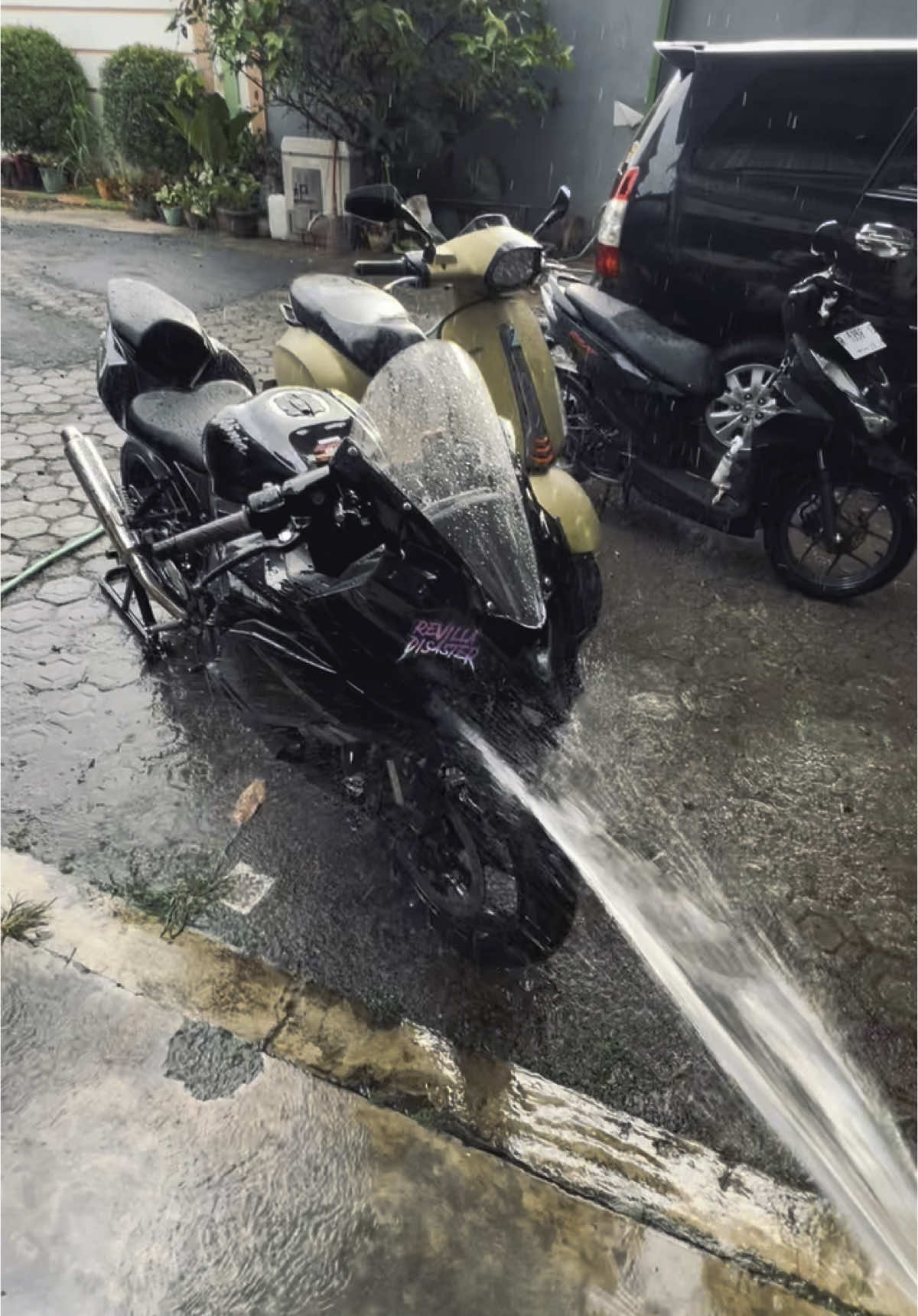 malming loh iki#fyp #zx25r #vario 