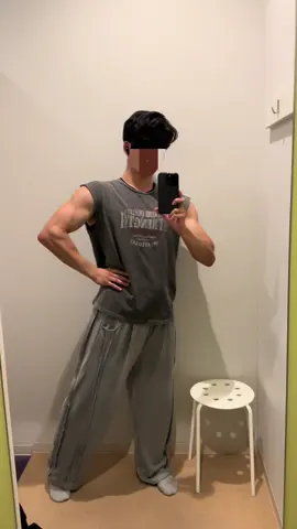 画面ブレブレでごめんね 合トレ仲間が欲しいです🥺 #筋肉 #motivation #gym #fyp 