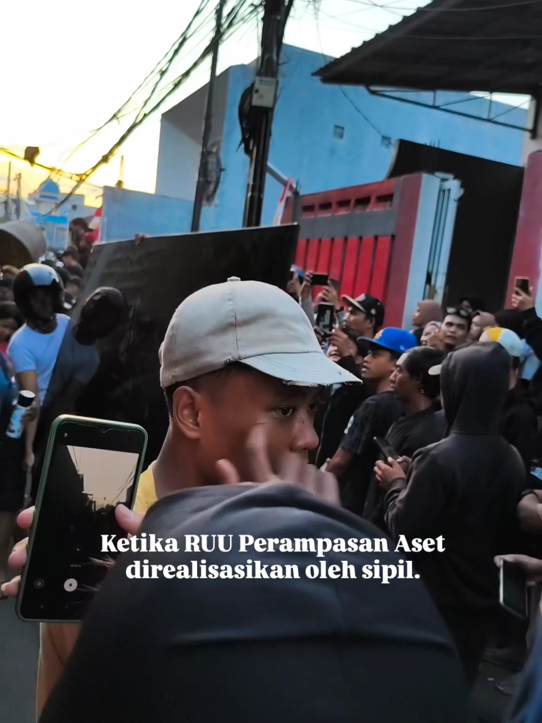 kondisi terkini rumah Sahroni. uya kuya dan eko patrio ketar ketir 