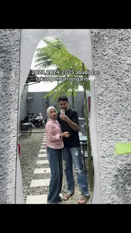 terimakasih telah menjadikanku rumahmu 🤍🤍