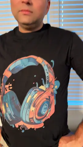 #stitchzy #headphonesgraphic #purecottonmenstop #gymshirtforsummer #machinewashable 