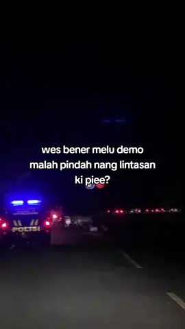 aduhhh gmna sehhh?#demodpr #polisi #fyp 
