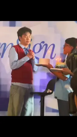 Chúc mừng sinh nhật Trần Đăng Dương ( Dương Domic) 25 tuổi. Chúc Bống tuổi mới mạnh khỏe, vui vẻ, hạnh phúc và sớm ra bài mới nha chứ Dopamine thèm nhạc lắm rùi. #happybirthday #duongdomic 