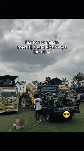30 Agustus 2025🔥 #karnavalsoundsystem #soundhoreg #agustusmerdeka #2025  #garasi_2stroke_blora @Kurnia Audio Pati Utara 