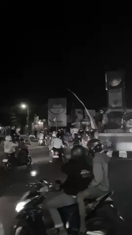 seng gadah foto/vidio nenk tugu ne kui njalok mas🙏🏻 #sragen24jam #demo #antipemerintahan 