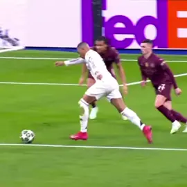 run to me confess your love😌#mbappe #trend #fyp #footballedit #CapCut 