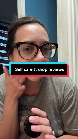 This might be the best batch of stuff I’ve reviewed at one time! I am totally obsessed with the towels and magnesium soak they have been really helpful in my self care routine recently #bathtime #SelfCare #bodycare #minerals #magnesium 