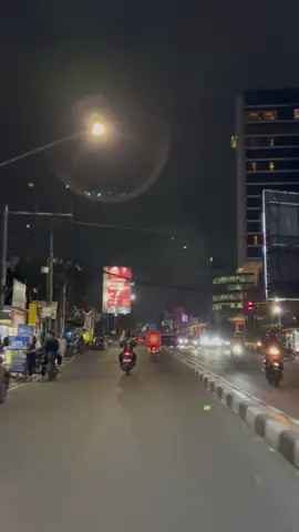 Jl.gatsu bandung vibes  #promomakangajian #bandung #bandungvibes #jelajahbandung #fyp 