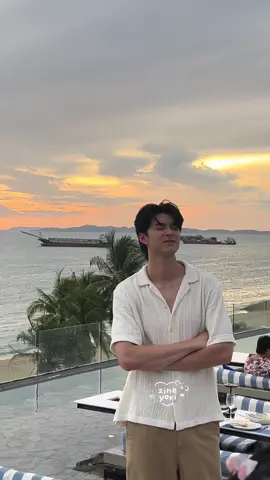 Sunset with Meen 🌅🤍@Lucifer.  #ITSSKINxMeenPrivateTripD1  #มีนนิชคุณ #Meennicha8