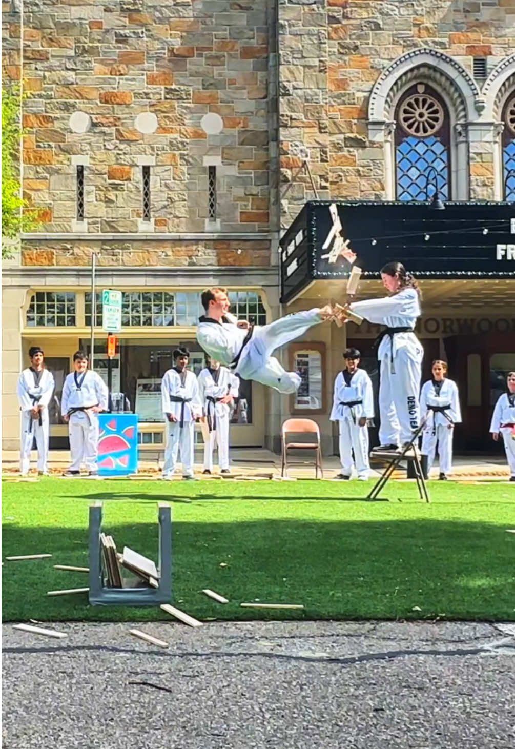 540 Kick Board Breaking | LG Martial Arts #taekwondo #karate #martialarts #lgmartialarts #540kick 