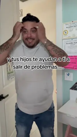 y tus hijos t ayudan a ti si o no..bueno ahi tienen😂😂😂#viralvideo #viral #foryoupage #comedia #fyp 