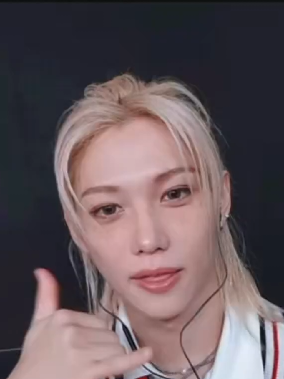 300825 Lix did the douyin tiktok dance again 😭🤣🫠🫠🫠 #felix #필릭스 #straykids  #스트레이키즈 #KARMA   📽.Bogeyu1234