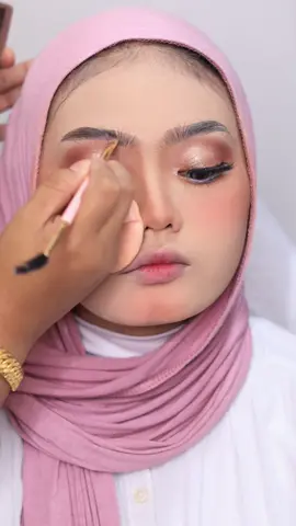 full tutorial makeup ❤️ jemput tgk korang 🫶🏻 semoga bermanfaat☺️ #makeuptutorial #makeuptransformation #muabesut #muabesutjerteh #muakelantan #muaterengganu #makeupsanding #makeupnikah #makeupbertandang @ishaaa 