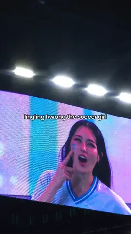 lingling kwong: ini lah saatnya kutunjukan bakat tarkam ku LINGORM CH3 SPORT DAY #CH3GirlsCup2025 @Lingling Kwong  #linglingkwong #00k #หลิงหลิงคอง 