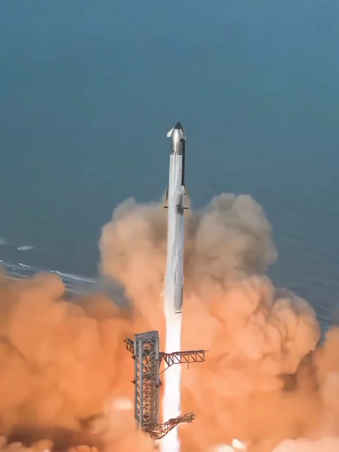 Elon Musk Taking Action 🔥 About The Future 🔥 😎 #success #dream #thinkbig #spacex #elonmusk 