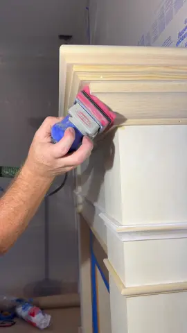 Sanding and priming! 🤗 * Sanding with the surfprep 3x4 and the 1/2” foam pad. Priming with the centurion 1123 1k primer and the Graco 490XT and a 308fflp tip * #moosepaintingnh #moosemethod #painting #sanding #priming    