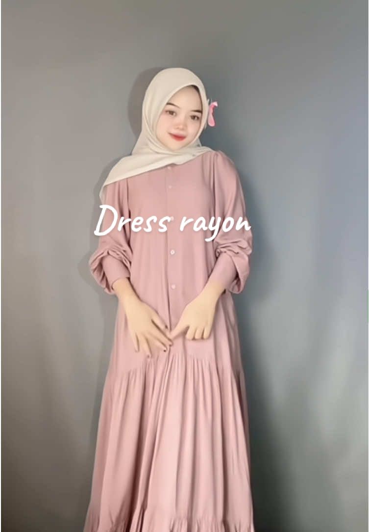 Senyaman itu dressnyaaa💗✨.         #dressrayon #arumdress #dove #elshifahijab 
